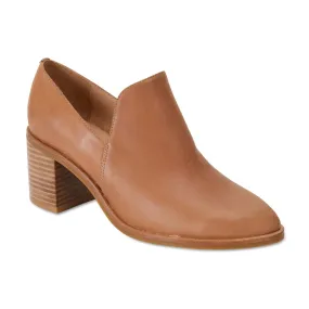 Decade Heel in Tan Leather